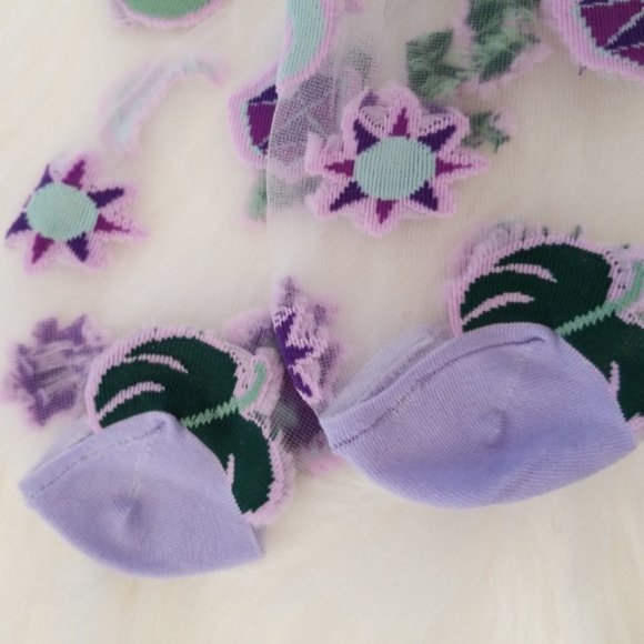 Cosmic flora sheer socks - Picture 2 of 4